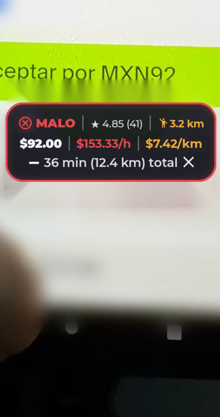 Tarjeta MALO sobre una oferta real de inDrive